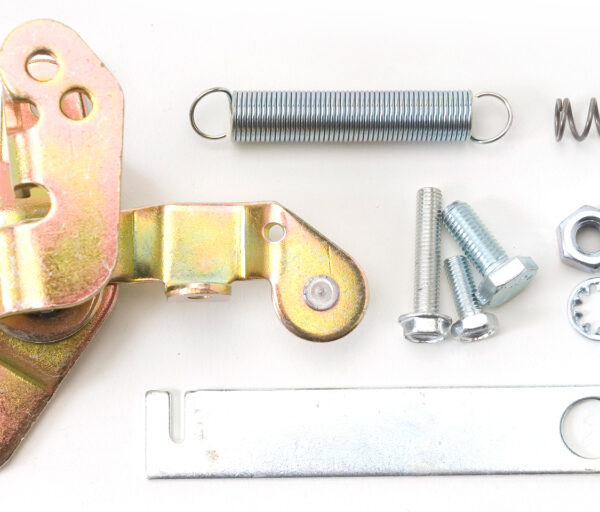 Edelbrock Throttle Lever Kit - Ford