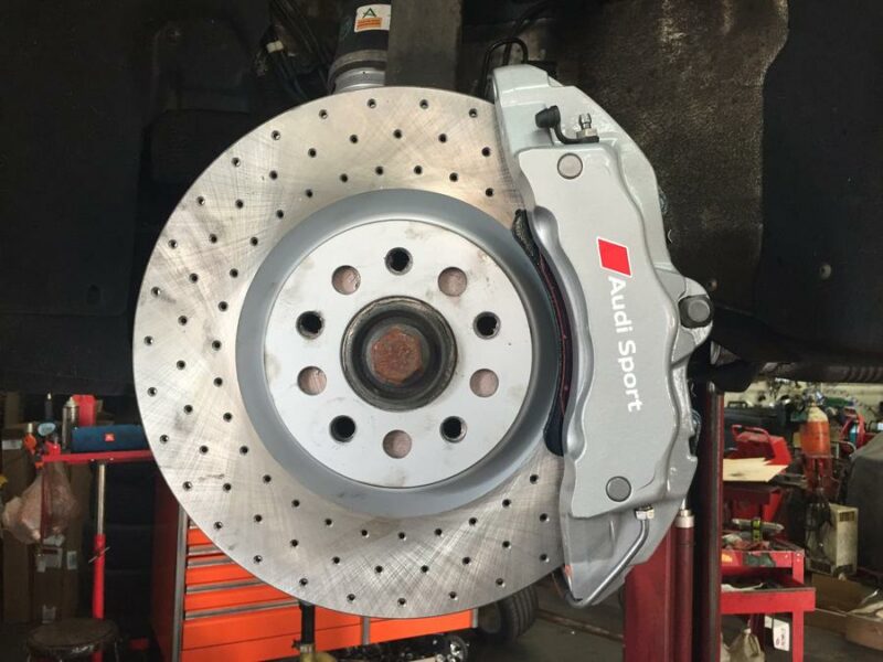 Bolt-On Customizable Porsche 6-Pot 17Z Front Brake Kit Upgrade - Audi B5/B6/B7 - C5