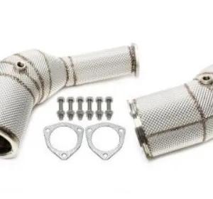 Untd. Performance Catless Downpipe W/Shield 4.0T - Audi C8 RS6/RS7
