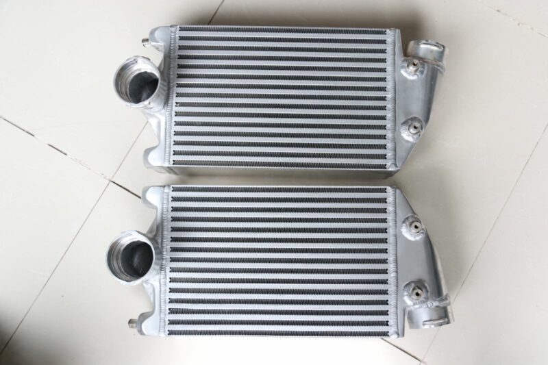 Untd. Performance Intercooler - Porsche 911 996 997 GT2 2001-2009
