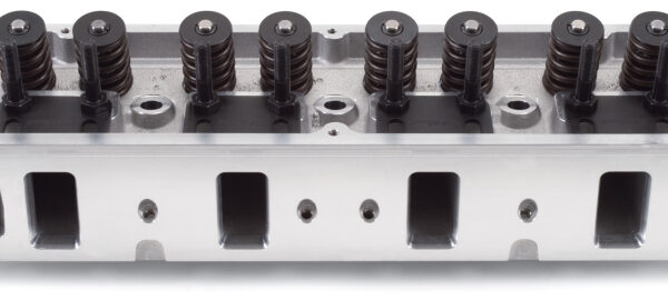 Edelbrock Cylinder Heads E-Street Sb-Ford w/ 1 90In Intake Valves Complete Packaged In Pairs
