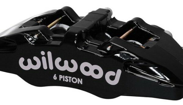 Wilwood Caliper-Forged Dynapro 6 5.25in Mount-R/H 1.38/1.00/1.00in Pistons .81in Disc