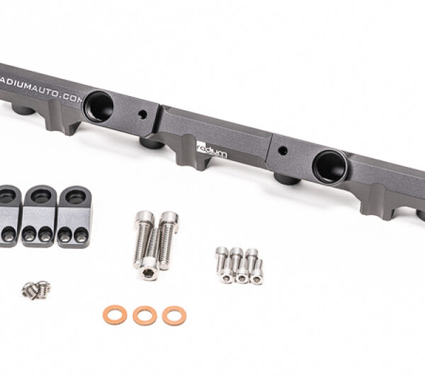 Radium Mitsubishi 4G63 Early Fuel Rail