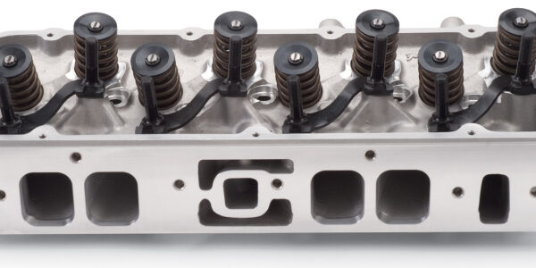 Edelbrock Cyl Head E-Street BB Chevy Oval Port Complete Single