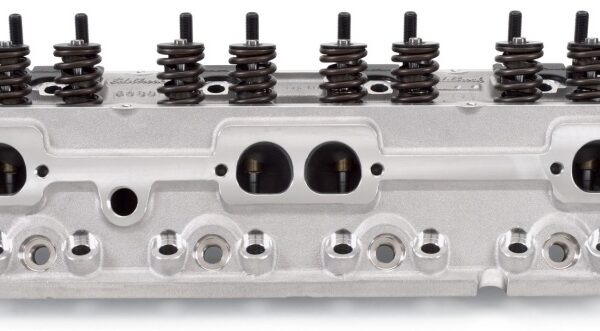 Edelbrock Cylinder Head E-Street SB Chevrolet 64cc (Complete Pair)