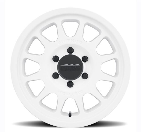 Ford Racing 21-23 Bronco (Excl Bronco Raptor) 17x8.5 Method Oxford White Wheel Kit